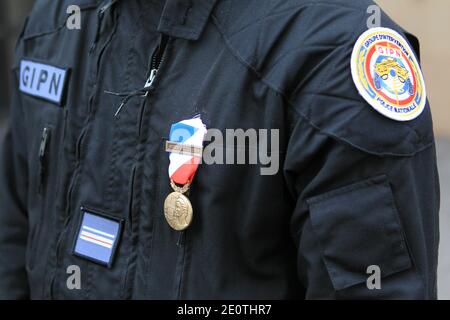 Atmosphère lors d'une cérémonie marquant le 40e anniversaire des groupes nationaux d'intervention de la police (GIPN) au Collège national de police de France à Saint-Cyr-au-Mont-d'Or, France, le 15 octobre 2012. Photo de Vincent Dargent/ABACAPRESS.COM Banque D'Images