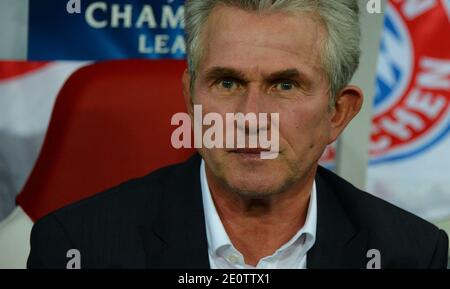 Jupp Heynckes, responsable du FC Bayern Munich, lors du match de football de l'UEFA Champions League, Lille OSC vs Bayern Munich au Grand Stade Lille Métropole à Lille, France, le 23 octobre 2012. Photo de Christian Liewig/ABACAPRESS.COM Banque D'Images