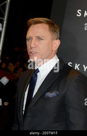 Daniel Craig assiste à la dernière première James Bond Skyfall à l'UGC Normandie, à Paris, en France, le 24 octobre 2012. Photo de Nicolas Briquet/ABACAPRESS.COM Banque D'Images