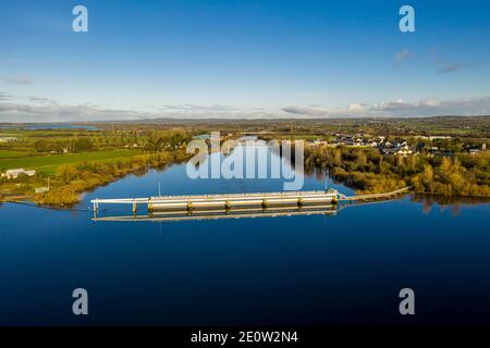 Chemin du canal de Toome près de Toomenbridge Banque D'Images