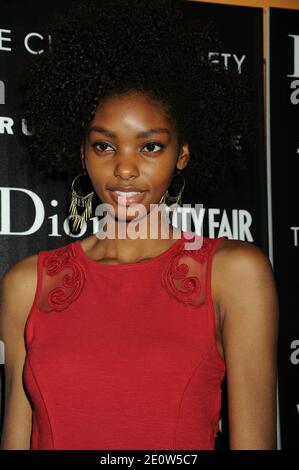 Adaora participe à une projection spéciale de 'Rust and Bone' organisée par la Cinema Society and Dior à New York City, NY, USA le 08 novembre 2012. Photo par Graylock/ABACAPRESS.COM Banque D'Images