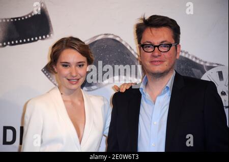 Deborah Francois et le réalisateur Regis Roinsard assistant au photocall 'populaire' lors du 7e Festival du film de Rome à l'Auditorium Parco Della Musica à Rome, Italie, le 11 novembre 2012. Photo d'Aurore Marechal/ABACAPRESS.COM Banque D'Images