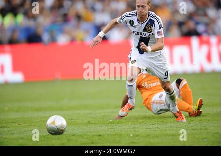 Christian Wilhelmsson en action lors de la coupe MLS 2012 qui s'est tenue au Home Depot Center de Los Angeles, CA, Etats-Unis le 1er décembre 2012 . LA Galaxy a gagné 3-1 contre le Houston Dynamo. Photo de Lionel Hahn/ABACAPRESS.COM Banque D'Images