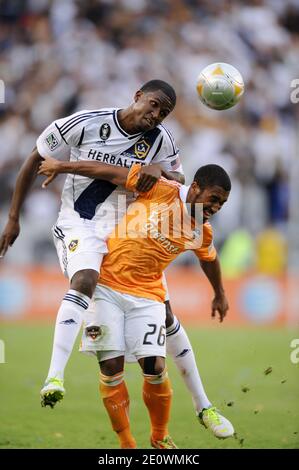 Edson Buddle en action pendant la coupe MLS 2012 qui s'est tenue au Home Depot Center de Los Angeles, CA, USA le 1er décembre 2012 . LA Galaxy a gagné 3-1 contre le Houston Dynamo. Photo de Lionel Hahn/ABACAPRESS.COM Banque D'Images