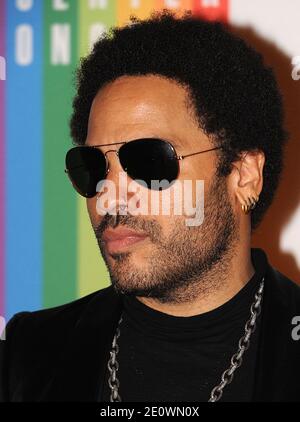 Lenny Kravitz pose pour les photographes lors du 35e Kennedy Center Honors au Kennedy Center Hall of States à Washington, DC, Etats-Unis le 2 décembre 2012. Photo par Olivier Douliery/ABACAPRESS.COM Banque D'Images