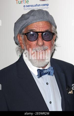 Lou Adler à UNE célébration de Carole King et de sa musique au profit de Paul Newman's The Painted Turtle Camp, au Dolby Theatre à Hollywood, Los Angeles, CA, Etats-Unis le 4 décembre 2012. Photo de Krista Kennel/ABACAPRESS.COM Banque D'Images