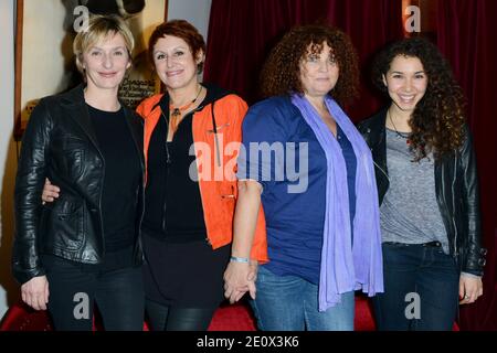 Sophie Mounicot, Valerie Vogt, Valerie Mairesse et Sofiia Manousha assistaient à la première parisienne de 'par Amour' qui s'est tenue au Cinema Studio 28 à Paris, France, le 26 décembre 2012. Photo de Nicolas Briquet/ABACAPRESS.COM Banque D'Images