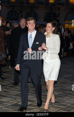 Archiduke Christoph, d'Autriche, et Adelaide Drape-Frisch, qui arrivent à leur cérémonie de mariage civil à l'hôtel de ville de Nancy, en France, le 28 décembre 2012. Photo par ABACAPRESS.COM Banque D'Images