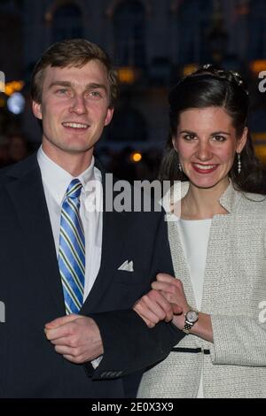 Archiduke Christoph, d'Autriche, et Adelaide Drape-Frisch, qui arrivent à leur cérémonie de mariage civil à l'hôtel de ville de Nancy, en France, le 28 décembre 2012. Photo par ABACAPRESS.COM Banque D'Images