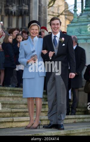 La princesse Marie Astrid de Luxembourg et son fils Archiduke Christoph d'Autriche arrivent pour son mariage religieux avec Adelaide Drape-Frisch à la basilique Saint-Epvre à Nancy, France, le 29 décembre 2012. Photo de Nicolas Gouhier/ABACAPRESS.COM Banque D'Images