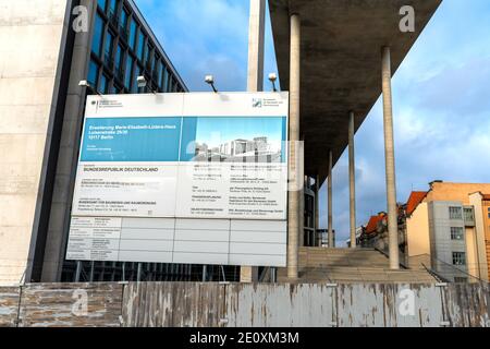 Clôture de la construction au bâtiment de faillite de la Lüdershaus in Berlin Banque D'Images