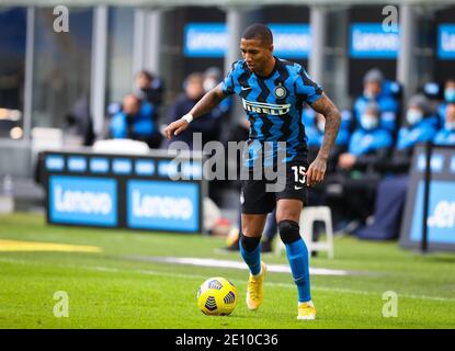 Milan, Italie. 3 janvier 2021. Ashley Young du FC Internazionale lors de la série UN match de football 2020/21 entre le FC Internazionale contre le FC Crotone au stade San Siro, Milan, Italie le 03 janvier 2021 - photo FCI/Fabrizio Carabelli/LM crédit: Fabrizio Carabelli/LPS/ZUMA Wire/Alay Live News Banque D'Images