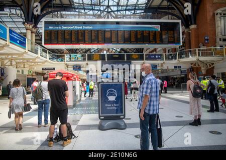 Masques Liverpool Street Station Banque D'Images