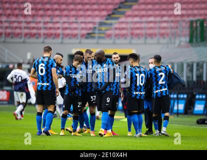 FC Internazionale joueurs pendant la série UN match de football 2020/21 entre le FC Internazionale contre le FC Crotone au stade San Siro, Milan, Italie le 03 janvier 2021 - photo FCI / Fabrizio Carabelli / LM Banque D'Images