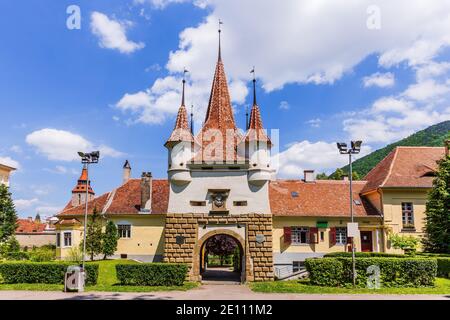 Brasov, Roumanie. Porte de Catherine. Porte de la ville de l'époque médiévale. Banque D'Images