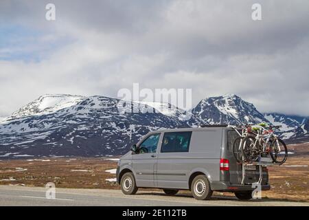 Impressions de la route Sognefjellsveien à 110 km Banque D'Images