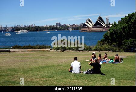 Australie 09 novembre 2018 Sydney vues sur le port de Sydney Pont et Opéra du côté Kirribilli Richard Williams Photographie Banque D'Images