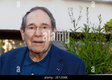 Cap d'Agde, France. 24 juin 2016.décès de Robert Hossein le 31 décembre 2020. Robert Hossein est invité aux Herault du Cinéma et de la Télevision Banque D'Images