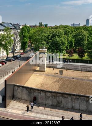 Tour de guet au Wall Memorial à Bernauer Strasse à Berlin Banque D'Images