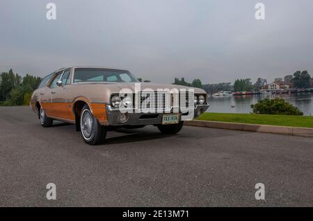 Vista Cruiser 1972 d'Oldsmobile, familiale classique américaine Woody Banque D'Images