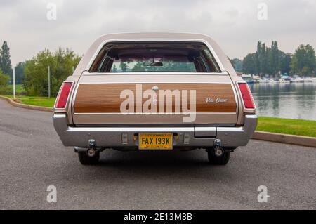 Vista Cruiser 1972 d'Oldsmobile, familiale classique américaine Woody Banque D'Images