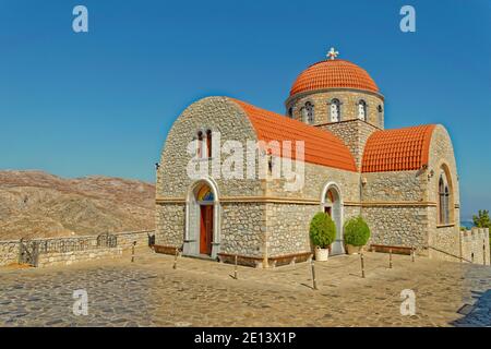 Église de Saint-Savvas à Pothia, la ville principale de l'île de Kalymnos dans le groupe Dodécanèse, Grèce. Banque D'Images