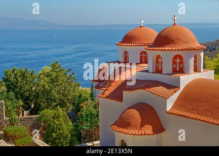Couvent et monastère de Saint Savvas à Pothia, la ville principale de Kalymnos Island dans le Dodécanèse, Grèce Groupe. Banque D'Images