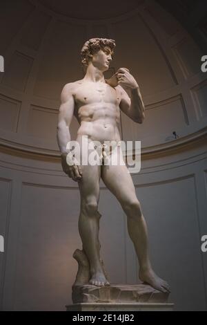 Florence, Italie - 18 2015 octobre : statue de David de Michel-Ange dans l'Accademia à Florence, Italie. Banque D'Images