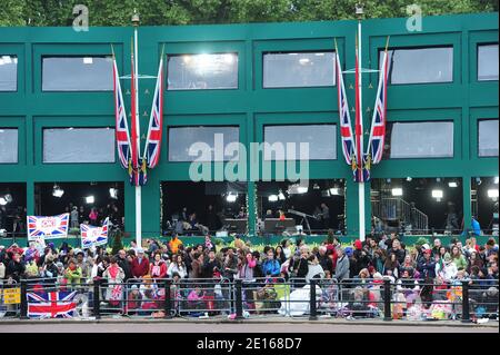 Atmosphère au centre commercial après le mariage du Prince William à Kate Middleton, à Londres, Royaume-Uni, le 29 avril 2011. Photo de Mousse/ABACAPRESS.COM Banque D'Images