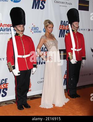 Paris Hilton, le 18e anniversaire de la course à l'effacement de la MS Rock and Royalty au Hyatt Regency Century Plaza à Century City, CA, Etats-Unis, le 29 avril 2011. (Photo : Paris Hilton). Photo de Baxter/ABACAPRESS.COM Banque D'Images