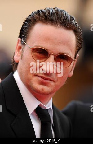 Benoit Magimel arrive pour la projection de la « beauté laisseuse » présentée en compétition dans la section des longs métrages dans le cadre du 64ème Festival international du film de Cannes, au Palais des Festivals de Cannes, dans le sud de la France, le 12 mai 2011. Photo de Hahn-Nebinger-Genin/ABACAPRESS.COM Banque D'Images