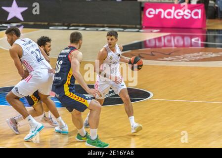 Andorre-la-Vieille, Andorre: 2021 janvier 4: Nicolás Laprovittola du Real Madrid en action dans le match de la Ligue ACB Endesa entre Mora Banc Andorre vs R. Banque D'Images