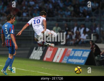 Ederson d'OL lors du match de football de la première Ligue française, Olympique lyonnais contre Caen au Stade de Gerland à Lyon, France, le 21 mai 2011. La correspondance s'est terminée par un 0-0. Photo de Vincent Dargent/ABACAPRESS.COM Banque D'Images