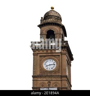 Tour de l'horloge du Jubilé d'argent, Mysore, isolée sur blanc. Banque D'Images