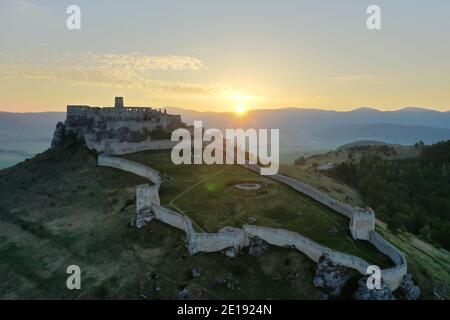 Vue aérienne du château de Spissky en Slovaquie Banque D'Images