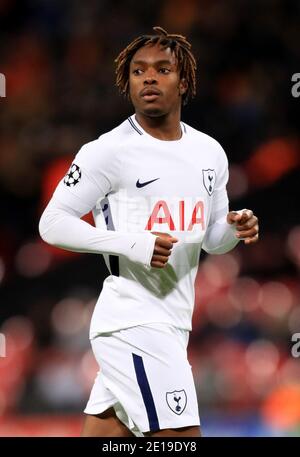 Photo du dossier datée du 06-12-2017 de la livre Kazaiah Sterling de Tottenham Hotspur. Banque D'Images