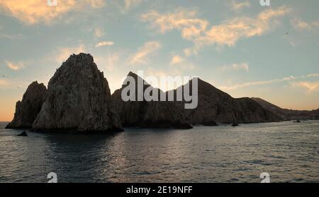 La formation naturelle de roches appelée Lands End à Cabo San Lucas, Mexique Banque D'Images