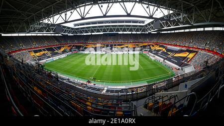 ALLEMAGNE, DÜSSELDORF - 16 AOÛT 2020 : complexe sportif Esprit Arena à Düsseldorf. Stade de football de Fortuna Banque D'Images