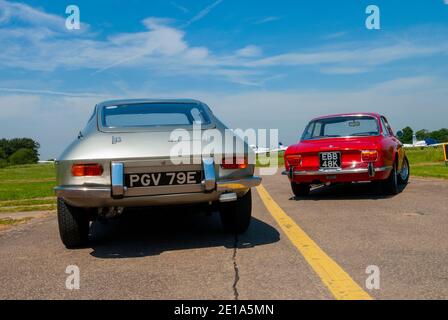 Alfa GT Veloce 1750 (Giulia GTV série 105) Et Lancia Fulvia des voitures de sport italiennes des années 1960 Banque D'Images