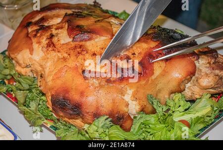 Coupe détaillée d'une viande pour un repas de fête ou dîner Banque D'Images