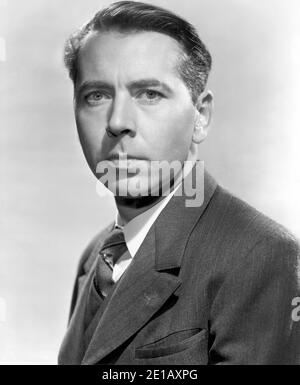 Alexander KNOX, Head and Shoulders Publicity Portrait for the film, 'None She Escape', Columbia Pictures, 1944 Banque D'Images