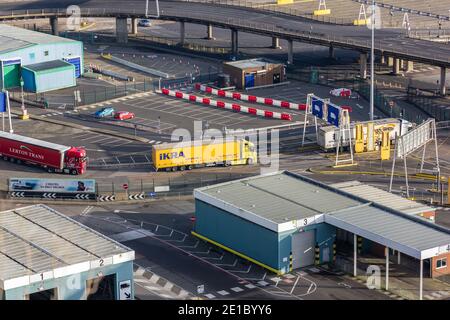 Port vide de Douvres le 1er janvier 2021. Le jour où le Royaume-Uni a quitté l'UE. Tout est calme sur les routes dans et autour de Douvres. Banque D'Images