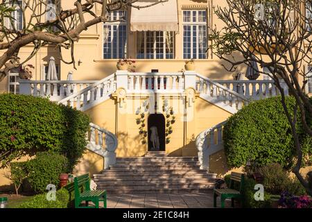 Égypte, Louxor, jardin à l'Hôtel Winter Palace Banque D'Images