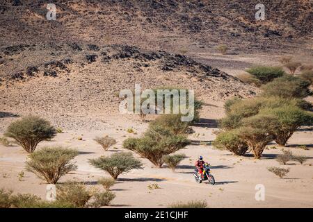 Riyad, Arabie Saoudite. 06e janvier 2021. 03 Price Toby (aus), KTM, Red Bull KTM Factory Team, moto, Vélo, action pendant la 4ème étape du Dakar 2021 entre Wadi Al Dawasir et Riyad, en Arabie Saoudite le 6 janvier 2021 - photo Frederic le Floc&#039;h/DPPI/LM crédit: Gruppo Editoriale LiveMedia/Alay Live News Banque D'Images