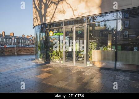 Édimbourg, Écosse - janvier 6 2021 : la première boutique de Little Dobbies au nouveau site de Raeburn place sur Comely Bank Road à Édimbourg, Écosse. Banque D'Images