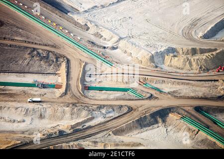 Les sables bitumineux sont le plus grand projet industriel de la planète, et le monde les plus destructrices pour l'environnement. L'huile de synthèse obtenus à partir de ces Banque D'Images