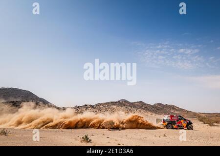 307 Przygonski Jakub (Pol), Gottschalk Timo (deu), Toyota, Overdrive Toyota, Auto, action pendant la 4ème étape du Dakar 2021 entre Wadi Al Dawasir et Riyad, en Arabie Saoudite le 6 janvier 2021 - photo Frédéric le Floc&#039;h / DPPI / LM Banque D'Images