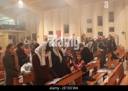 Noël copte célébré par Abanoub AVA-MENA en présence du cardinal de Philippe Barbarin Lyon à Rillieux-la-Pape, banlieue de Lyon, France janvier 6,2011. Photos de Vincent Dargent/ABACAPRESS.COM Banque D'Images