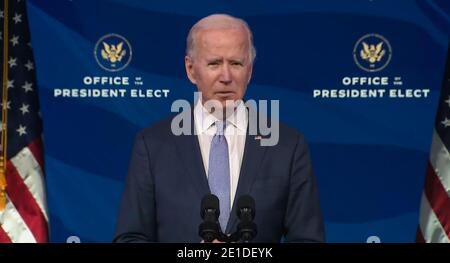 ÉTATS-UNIS. 06e janvier 2021. Une capture d'écran du président élu Joe Biden s'adressant à la nation après que les manifestants ont entré dans le bâtiment du Capitole lors d'une session conjointe du Congrès à Washington, DC, le mercredi 6 janvier 2021. La session conjointe de la Chambre et du Sénat a été convoquée pour confirmer les votes du Collège électoral exprimés lors des élections de novembre. (Photo de Biden-Harris transition/Sipa USA) USAGE ÉDITORIAL SEULEMENT **CRÉDIT OBLIGATOIRE** crédit: SIPA USA/Alay Live News Banque D'Images