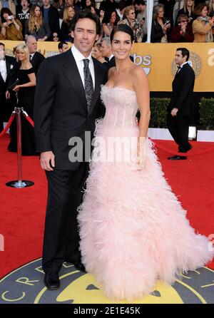 Jason Sehorn et Angie Harmon arrivent au 17e prix annuel de la Screen Actors Guild (SAG), qui s'est tenu au Shrine exposition Center de Los Angeles, CA, Etats-Unis le 30 janvier 2011. Photo de Lionel Hahn/ABACAPRESS.COM Banque D'Images